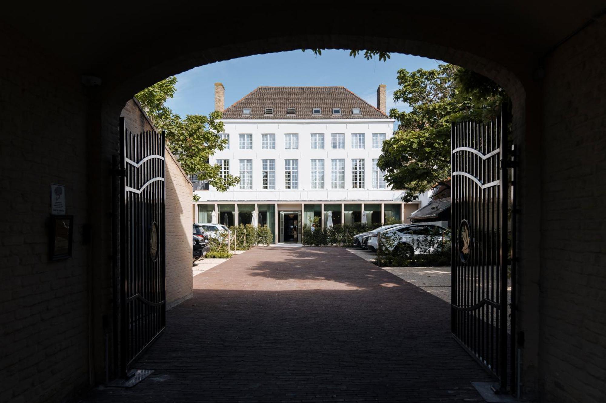 De Tuilerieen - Small Luxury Of The World Brugge