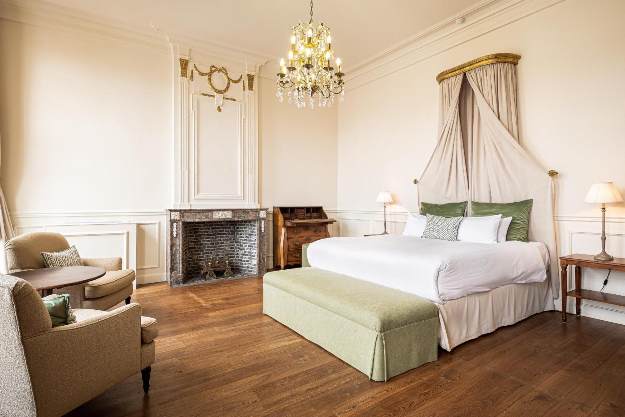 Hotel De Tuilerieen - Small Luxury Of The World Brügge