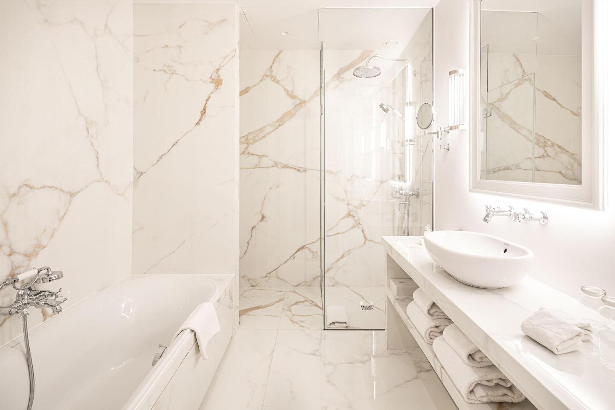 De Tuilerieen - Small Luxury Of The World Brügge